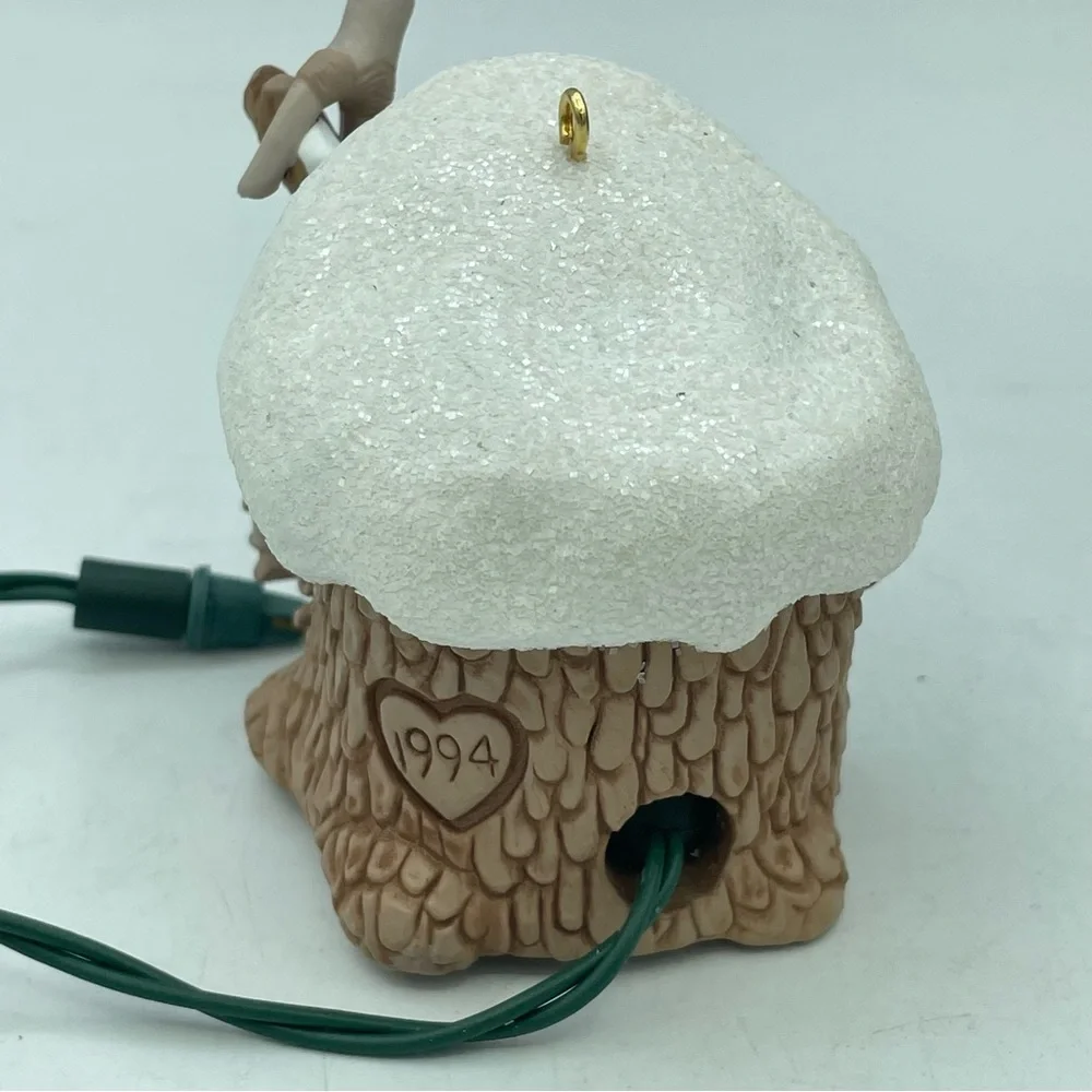 1994 Hallmark Baby’s First Christmas Ornament Lights Music Magic Squirrels - Picture 6 of 12